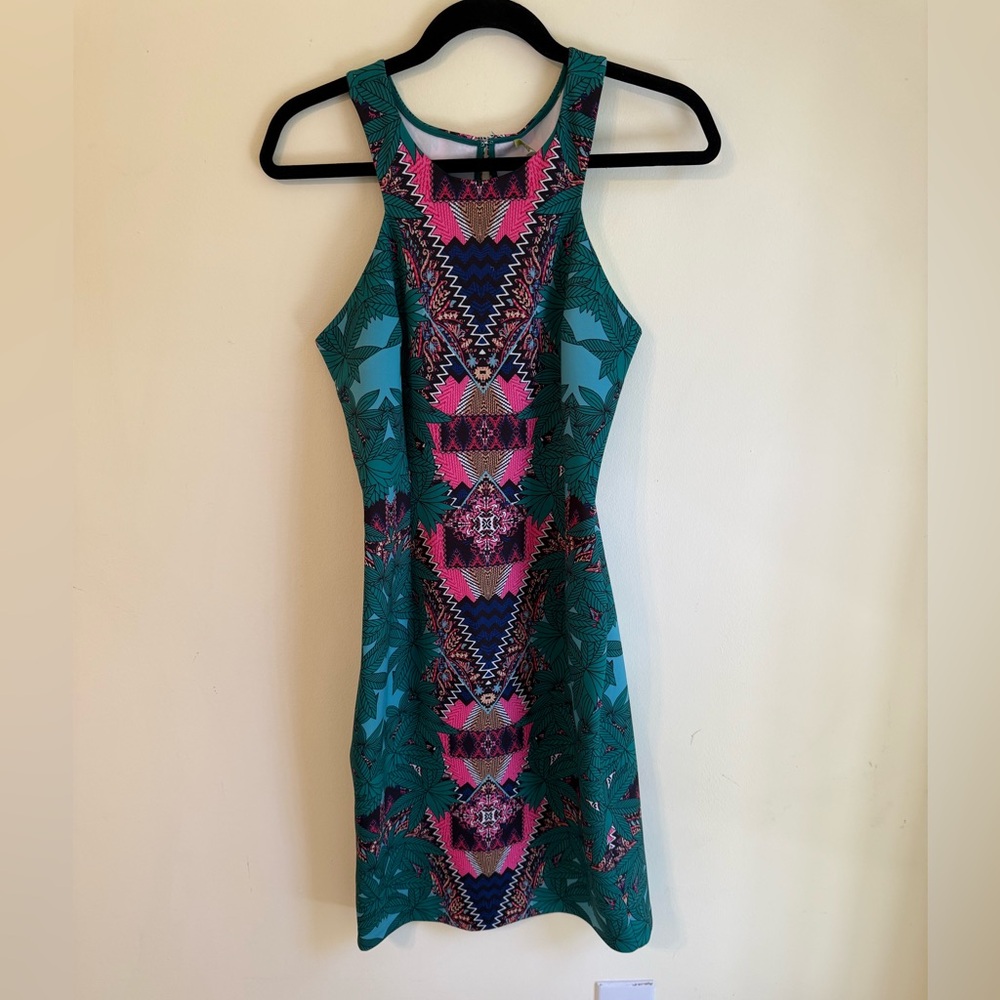 Gianni Bini Teal and Pink Patterned Dress *NEW WITH TAGS* - Picture 2 of 12